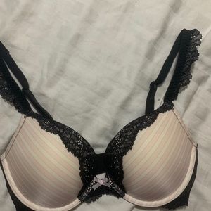 Victoria’s Secret Push Up Bra